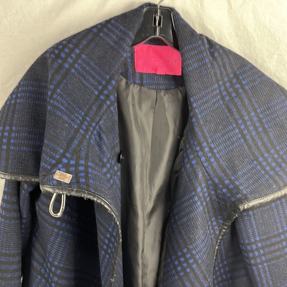 BetseyJohnson medium - Picture 2 of 7